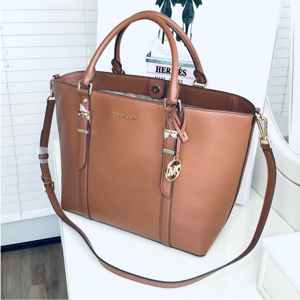 MICHAEL KORS Bedford Legacy Leather Tote Bag, New w/tag - Picture 4 of 7